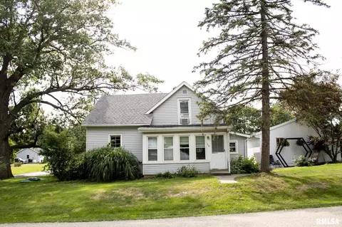 1116 Adams Rd, Eureka, IL 61530 photo 2