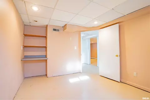 806 Spring St, Washington, IL 61571 photo 18