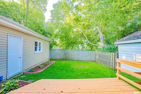806 Spring St, Washington, IL 61571 photo 22