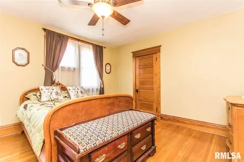 402 E State St, Manito, IL 61546 photo 22