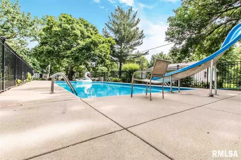 402 E State St, Manito, IL 61546 photo 35