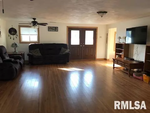 15925 E Cheyenne Dr, Cuba, IL 61427 photo 30