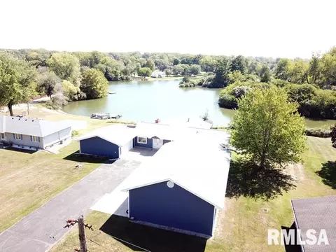 15925 E Cheyenne Dr, Cuba, IL 61427 photo 2