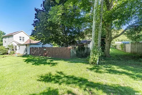 209 N Rolla St, Eureka, IL 61530 photo 28