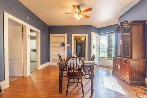 209 N Rolla St, Eureka, IL 61530 photo 5