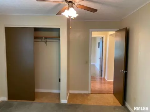 1602 E Wheeler St, Macomb, IL 61455 photo 13