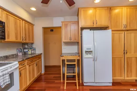 1335 Douglas Rd, Metamora, IL 61548 photo 24