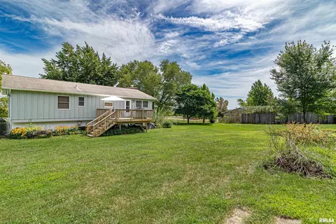 1335 Douglas Rd, Metamora, IL 61548 photo 11