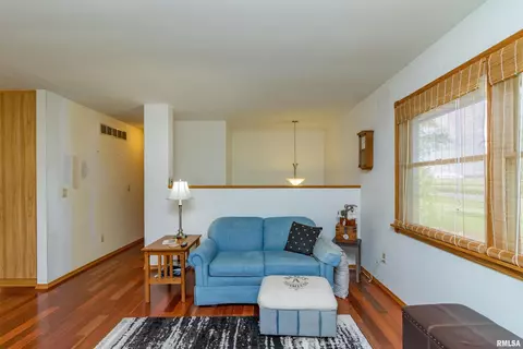 1335 Douglas Rd, Metamora, IL 61548 photo 15