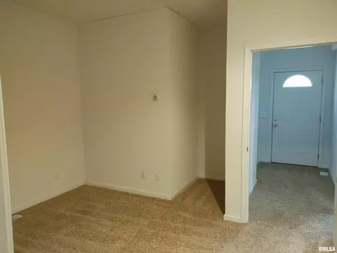 1147 E Guth Rd, Washington, IL 61571 photo 24
