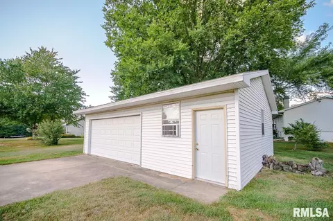 9741 W Guinivere Dr, Mapleton, IL 61547 photo 42