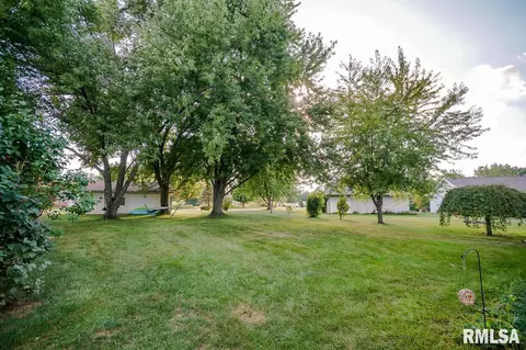 9741 W Guinivere Dr, Mapleton, IL 61547 photo 36