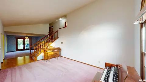 207 Warrior Way, Germantown Hills, IL 61548 photo 7