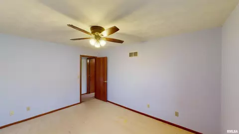207 Warrior Way, Germantown Hills, IL 61548 photo 43