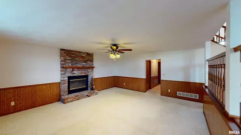 207 Warrior Way, Germantown Hills, IL 61548 photo 21