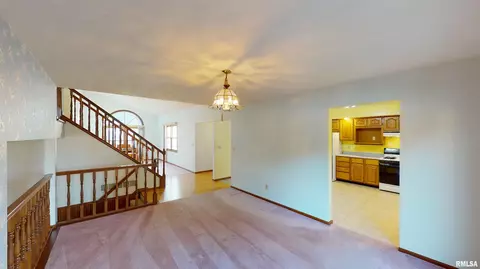 207 Warrior Way, Germantown Hills, IL 61548 photo 13