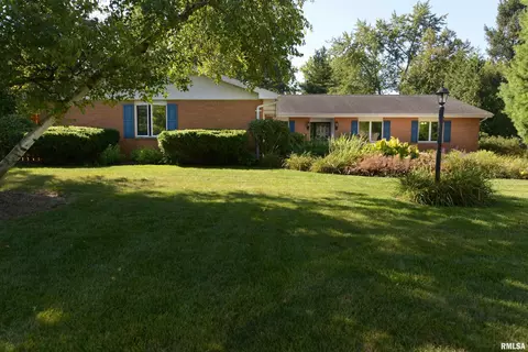 142 E Morningside Dr, Peoria, IL 61614 photo 4