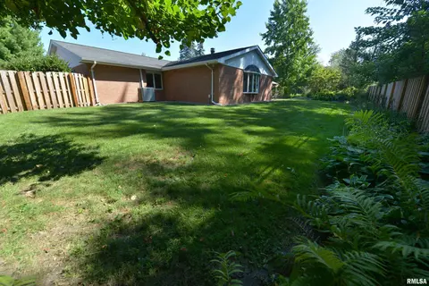 142 E Morningside Dr, Peoria, IL 61614 photo 54