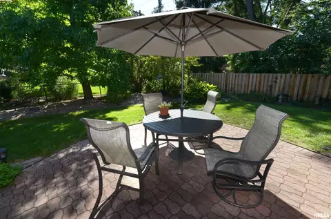 142 E Morningside Dr, Peoria, IL 61614 photo 52