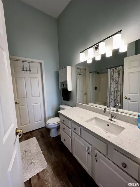 1056 Willow Dr, Macomb, IL 61455 photo 15