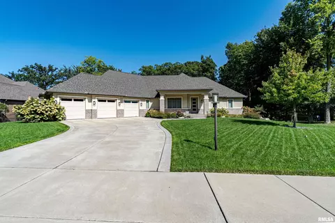 6513 W Stonebrook Dr, Edwards, IL 61528