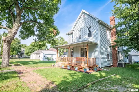 310 S Cedar St, Delavan, IL 61734 photo 35