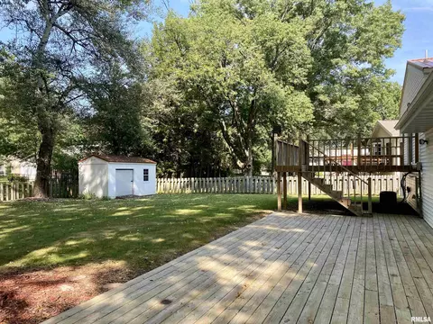 130 Doe Run St, Macomb, IL 61455 photo 10