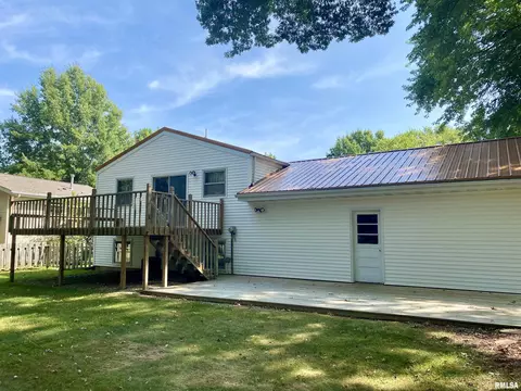 130 Doe Run St, Macomb, IL 61455 photo 13