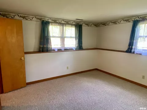 130 Doe Run St, Macomb, IL 61455 photo 44