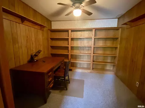 130 Doe Run St, Macomb, IL 61455 photo 33