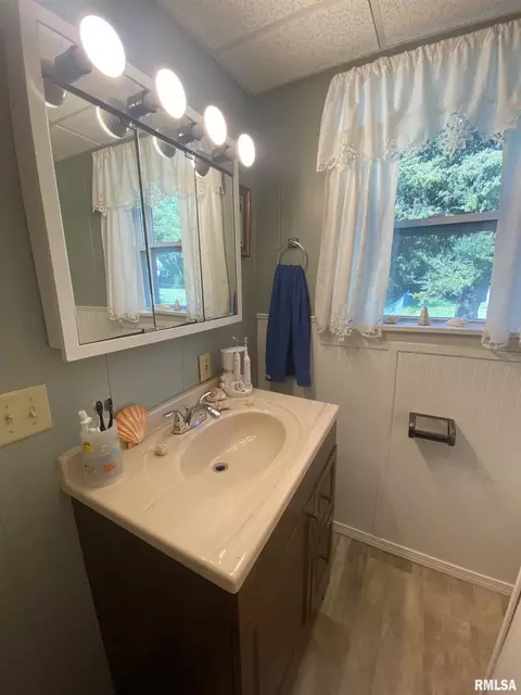 406 N Campbell St, Macomb, IL 61455 photo 18
