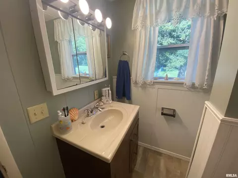 406 N Campbell St, Macomb, IL 61455 photo 19