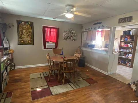 406 N Campbell St, Macomb, IL 61455 photo 5