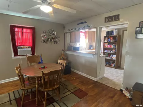 406 N Campbell St, Macomb, IL 61455 photo 6