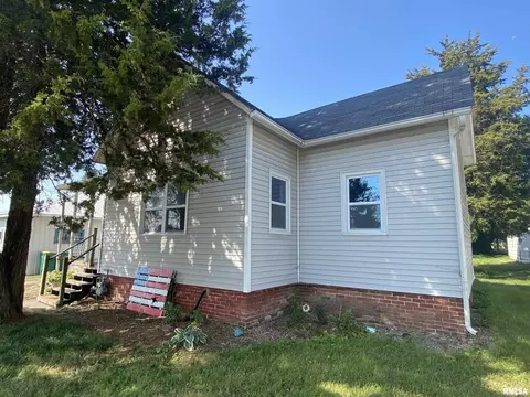 406 N Campbell St, Macomb, IL 61455 photo 3