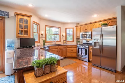 4208 S Walnut Point Dr, Mapleton, IL 61547 photo 14