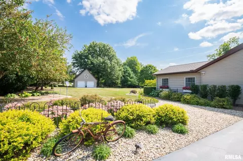 4208 S Walnut Point Dr, Mapleton, IL 61547 photo 4