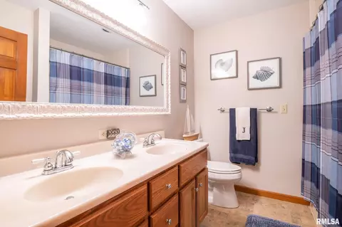 4208 S Walnut Point Dr, Mapleton, IL 61547 photo 40