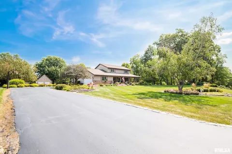 4208 S Walnut Point Dr, Mapleton, IL 61547 photo 2