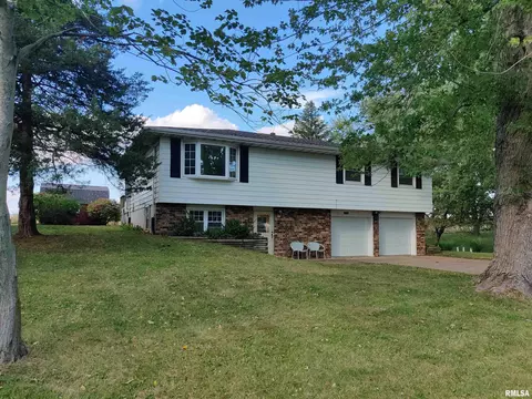 10043 W Lake Camelot Dr, Mapleton, IL 61547 photo 1