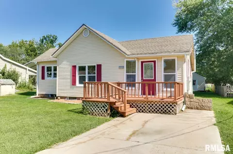 818 S Cedar St, Delavan, IL 61734 photo 27