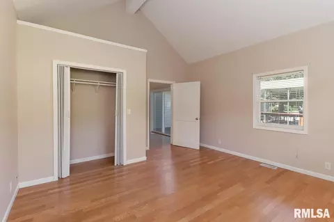 818 S Cedar St, Delavan, IL 61734 photo 17