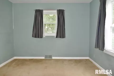 105 Elm St, Dunlap, IL 61525 photo 19