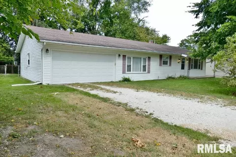 105 Elm St, Dunlap, IL 61525 photo 3