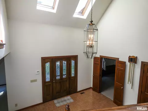 6 Roth Ct, Metamora, IL 61548 photo 6