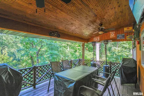 480 Oak Point Rd, Metamora, IL 61548 photo 10