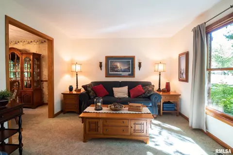480 Oak Point Rd, Metamora, IL 61548 photo 15