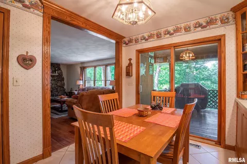 480 Oak Point Rd, Metamora, IL 61548 photo 11
