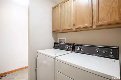 480 Oak Point Rd, Metamora, IL 61548 photo 24