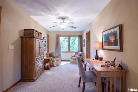 480 Oak Point Rd, Metamora, IL 61548 photo 26
